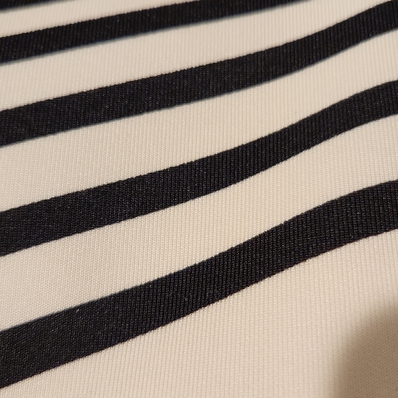 GABBY SKYE | Scuba Geo Print Sheath Dress - Picture 4 of 4